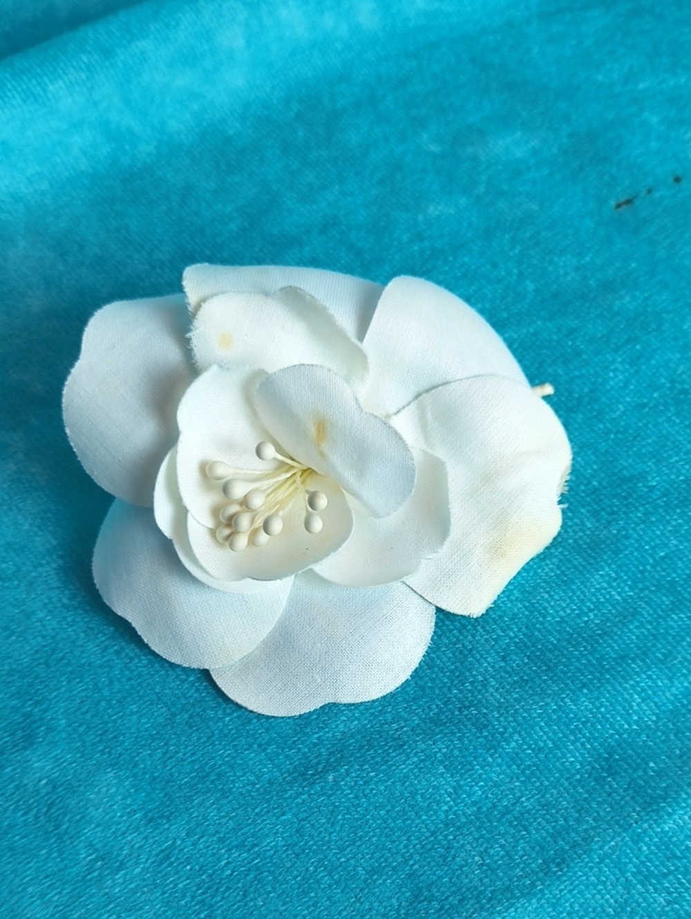 CHANEL White Classic Camelia Flower Brooch Pendant Charm Accessory